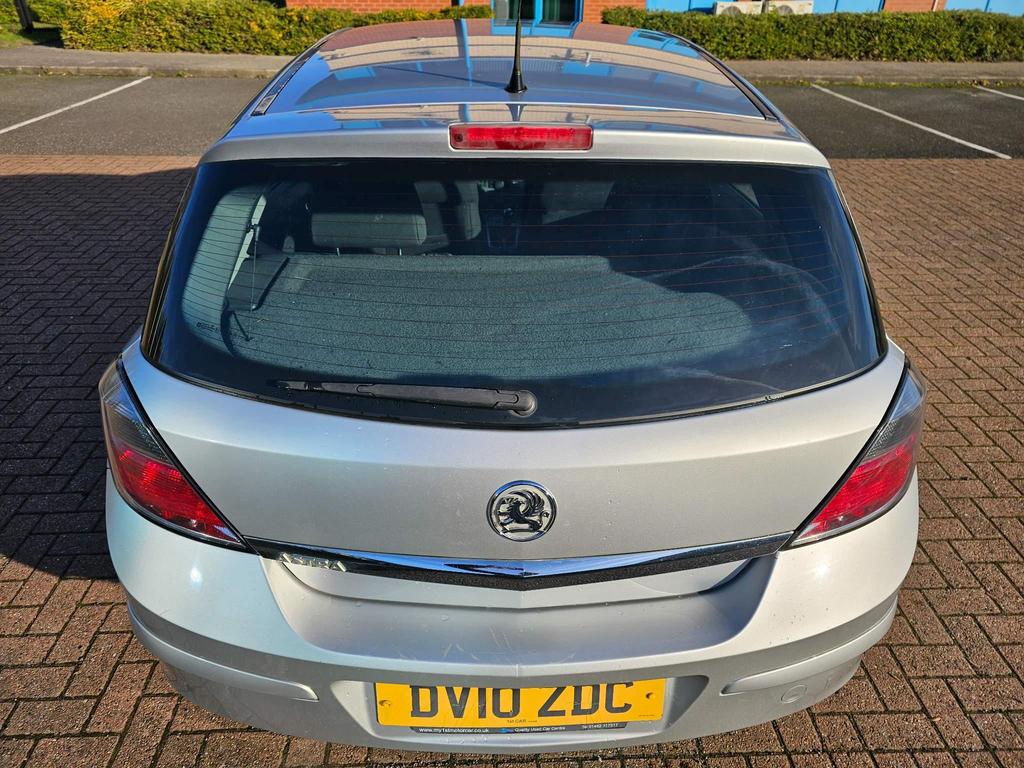 Vauxhall Astra 1.4i 16v Active 5dr