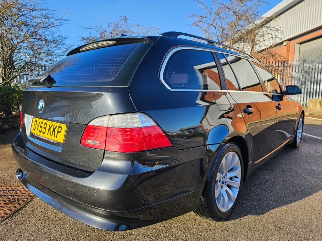 BMW 5 Series 2.0 520d SE Business Edition Touring Steptronic Euro 4 5dr