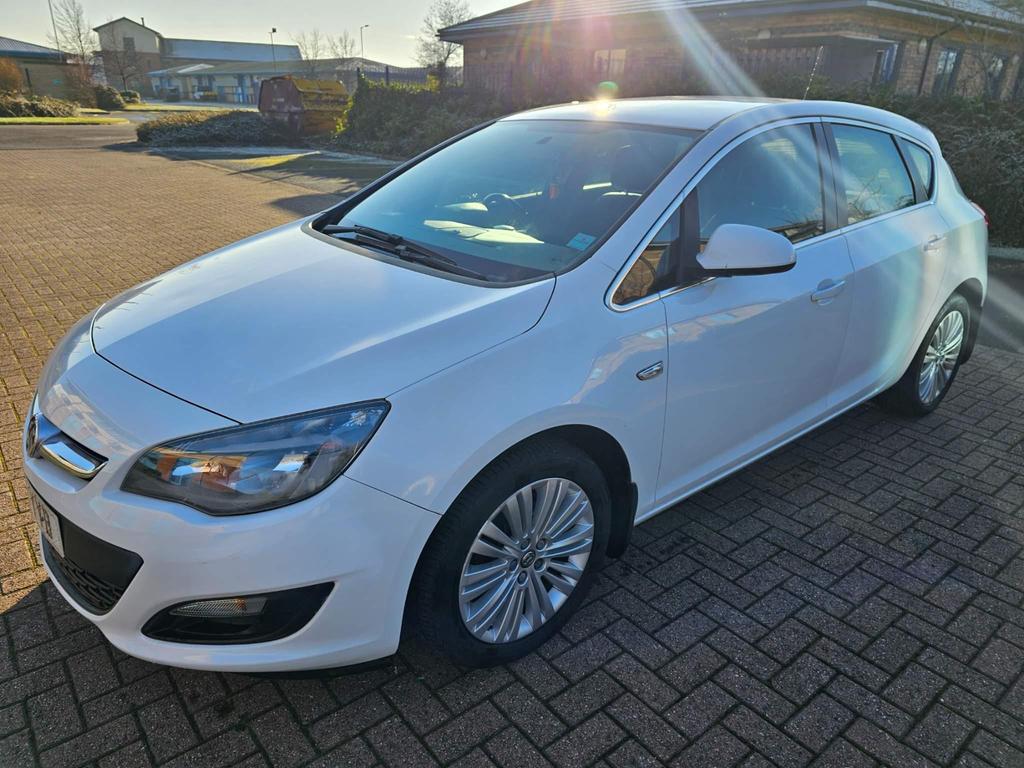 Vauxhall Astra 1.4 16v Excite Euro 5 5dr