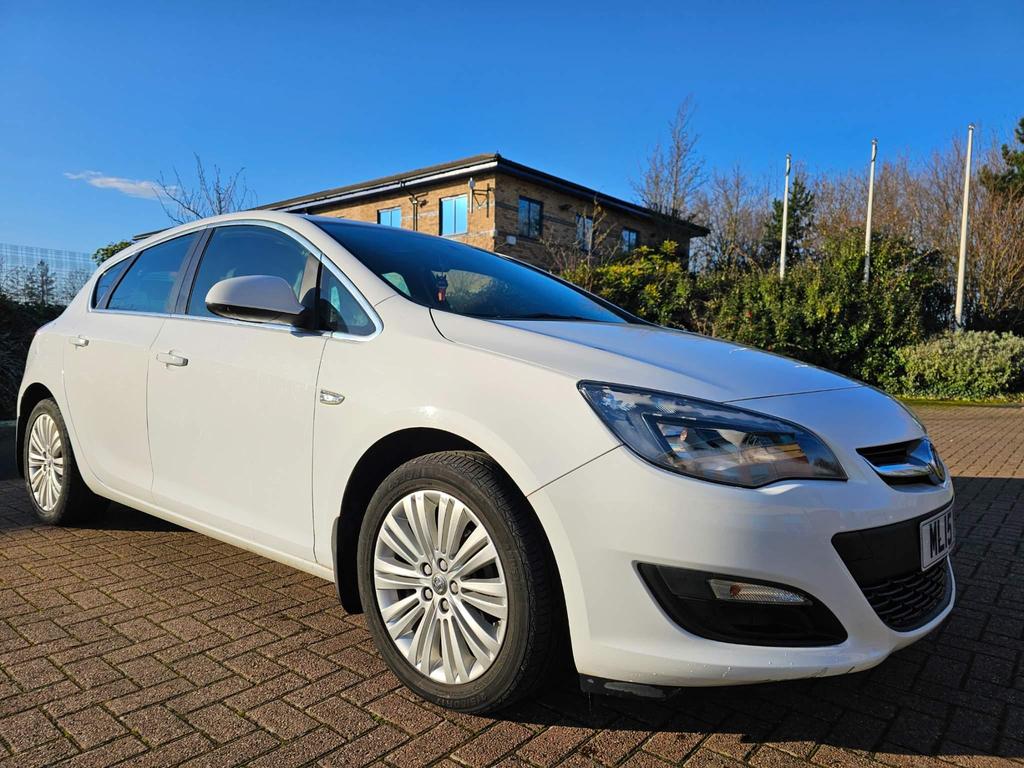 Vauxhall Astra 1.4 16v Excite Euro 5 5dr