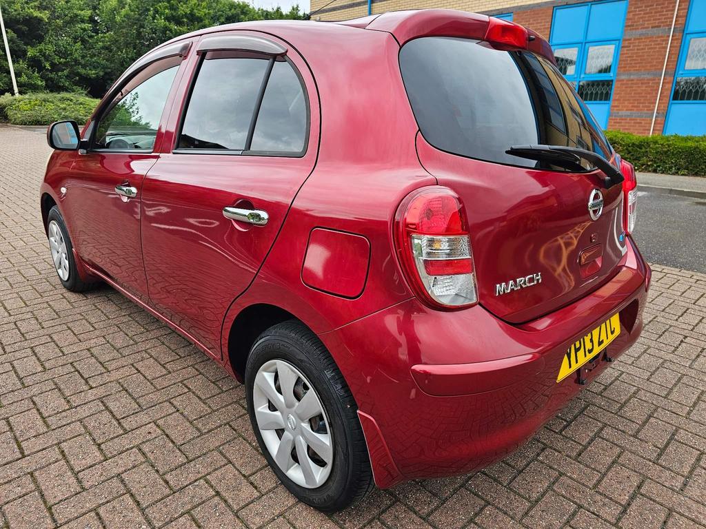 Nissan Micra 1.2 DIG-S Acenta CVT Euro 5 (ss) 5dr (SNav)