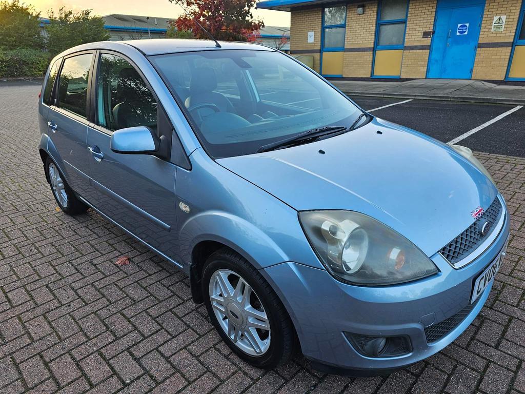 Ford Fiesta 1.4 Ghia 5dr