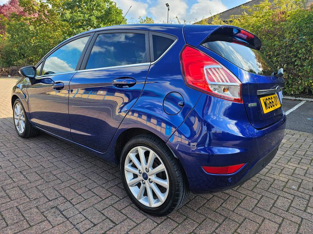 Ford Fiesta 1.0T EcoBoost Titanium Euro 6 (s/s) 5dr