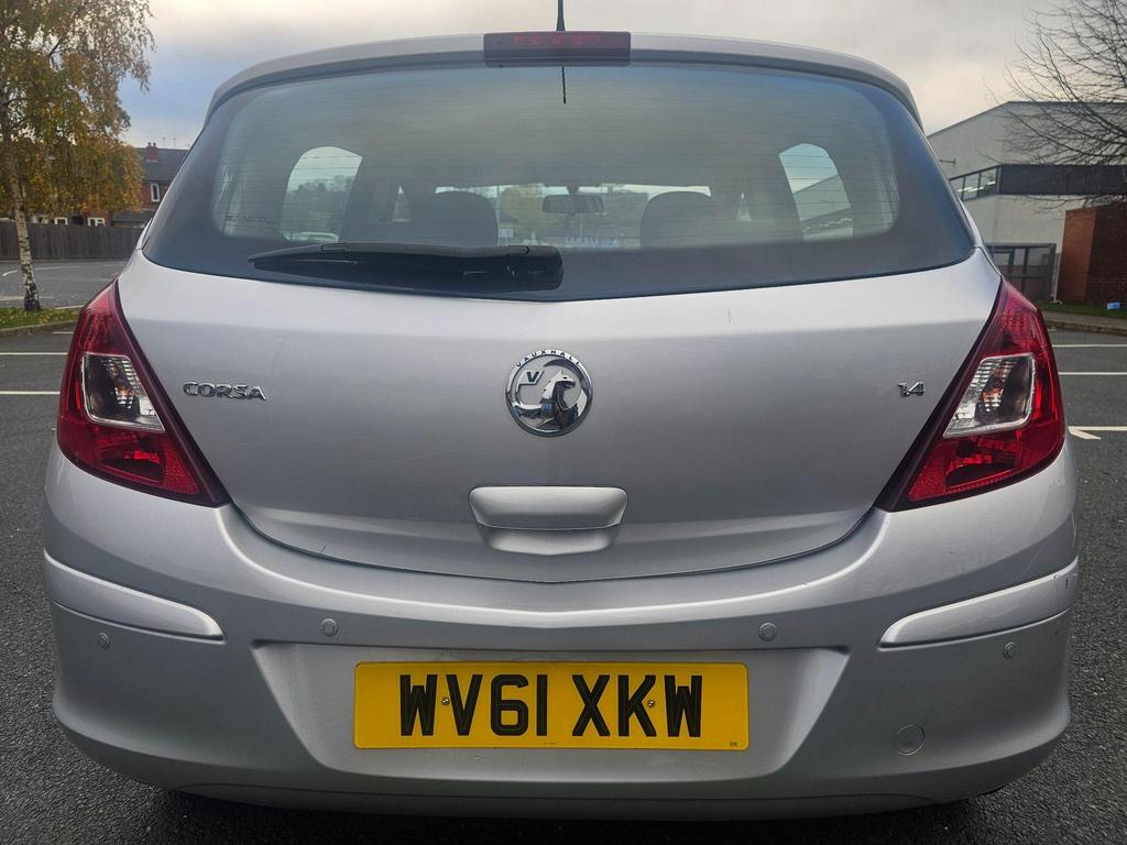 Vauxhall Corsa 1.4 16V Exclusive Auto Euro 5 5dr (A/C)