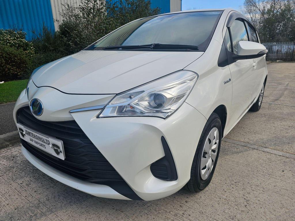 Toyota Yaris 1.33 Dual VVT-i Icon Multidrive S Euro 6 5dr (Safety Sense)