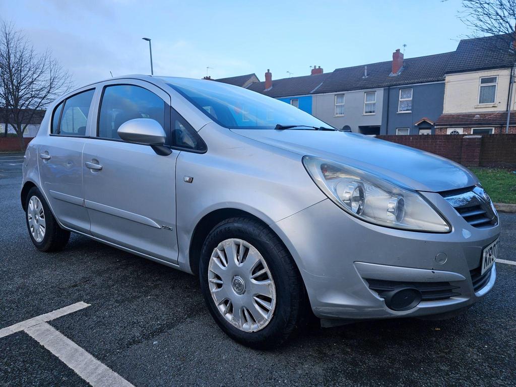 Vauxhall Corsa 1.4i 16v Club 5dr