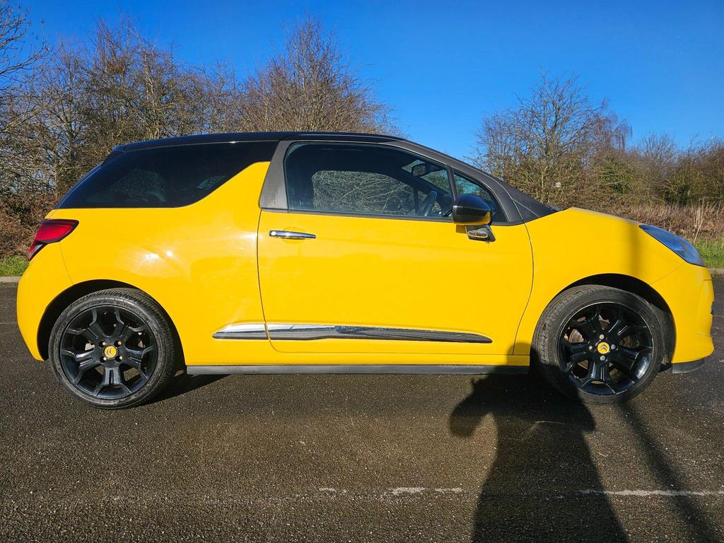 Citroen DS3 1.6 VTi DStyle Plus Euro 5 3dr