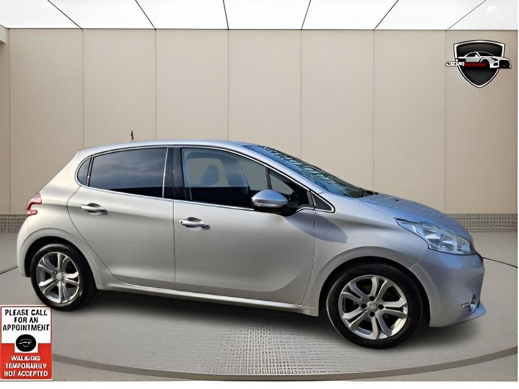 Peugeot 208 1.4 HDi Allure Euro 5 5dr