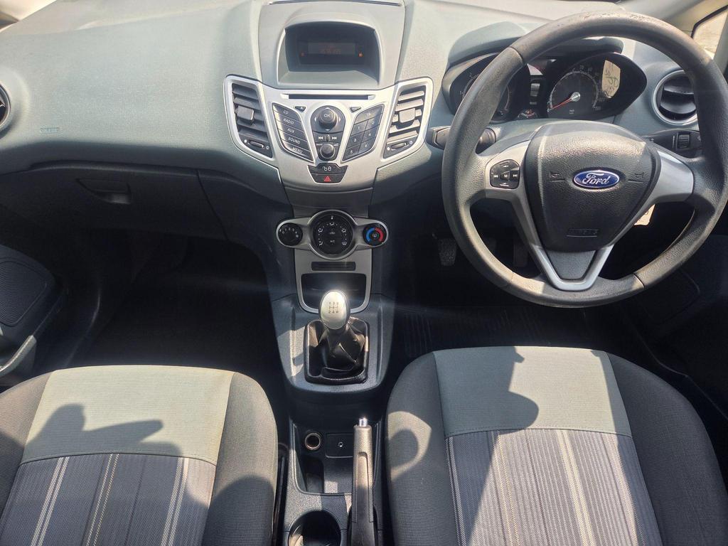 Ford Fiesta 1.4 TDCi Edge 5dr