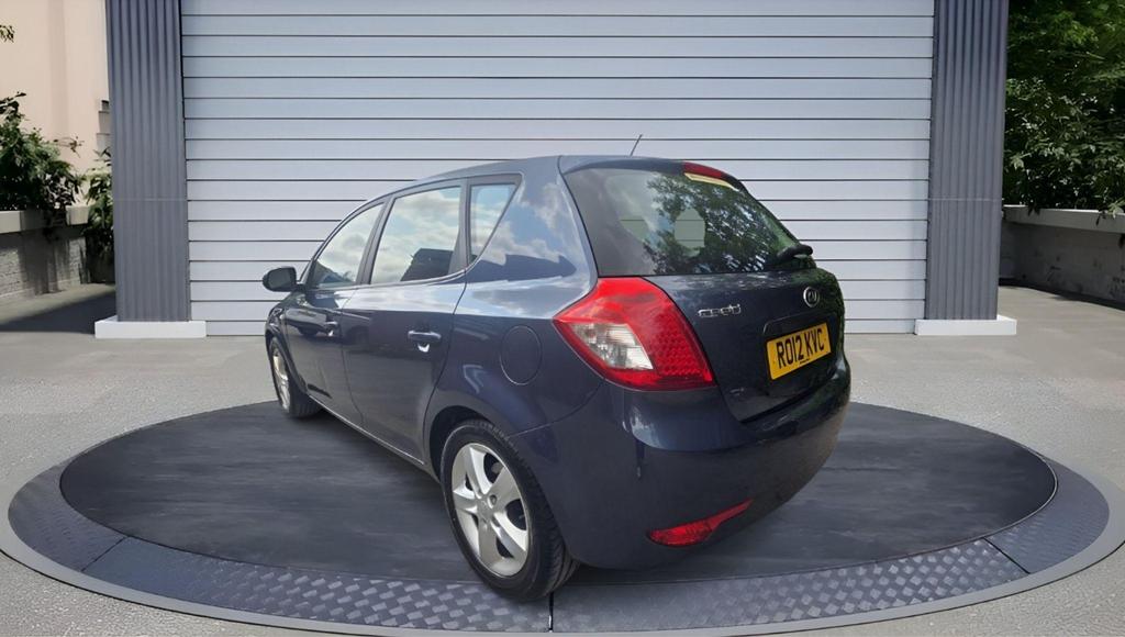 Kia Ceed 1.6 2 Auto Euro 5 5dr