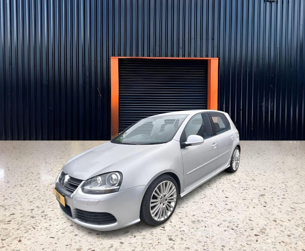 Volkswagen Golf 3.2 V6 R32 DSG 4Motion 5dr