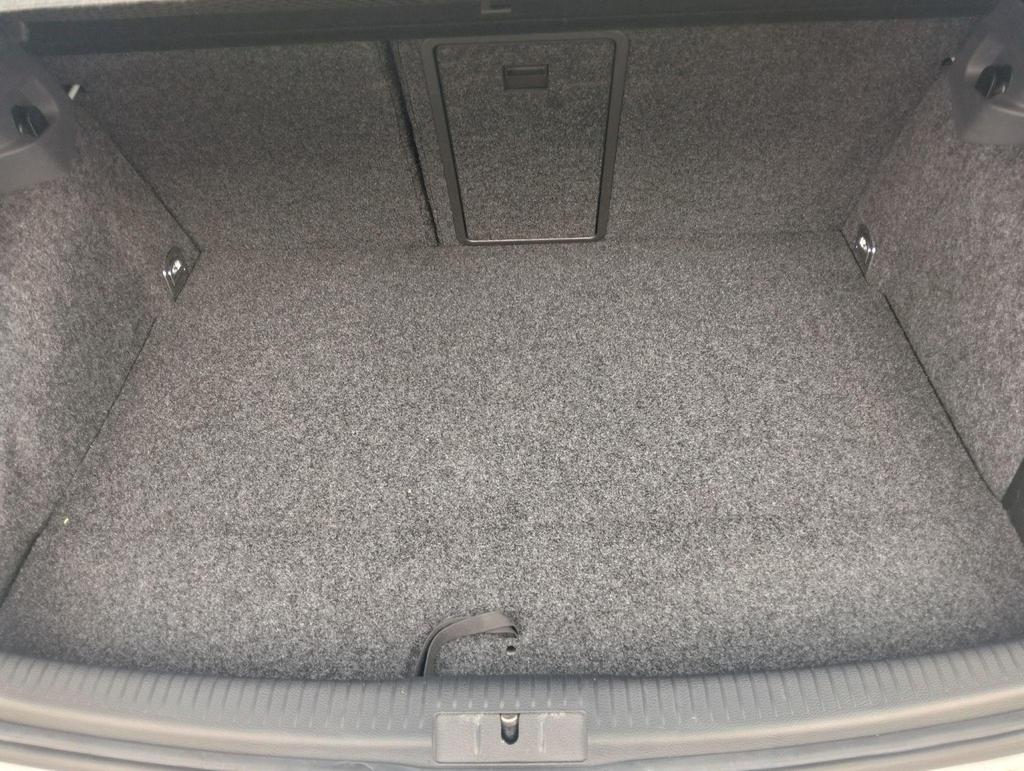 Volkswagen Golf 3.2 V6 R32 DSG 4Motion 5dr