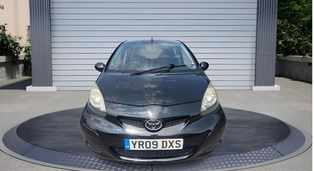 Toyota AYGO 1.0 VVT-i Black Euro 4 5dr (AC)
