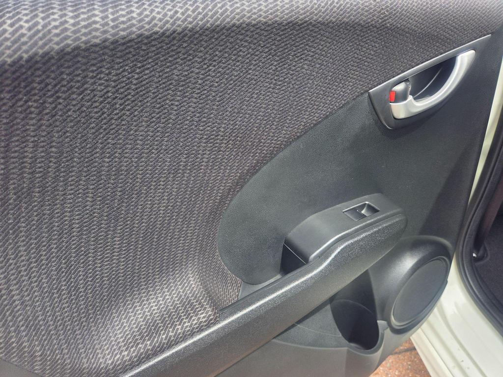 Honda Jazz 1.4 I-VTEC ES Plus CVT Euro 5 5dr