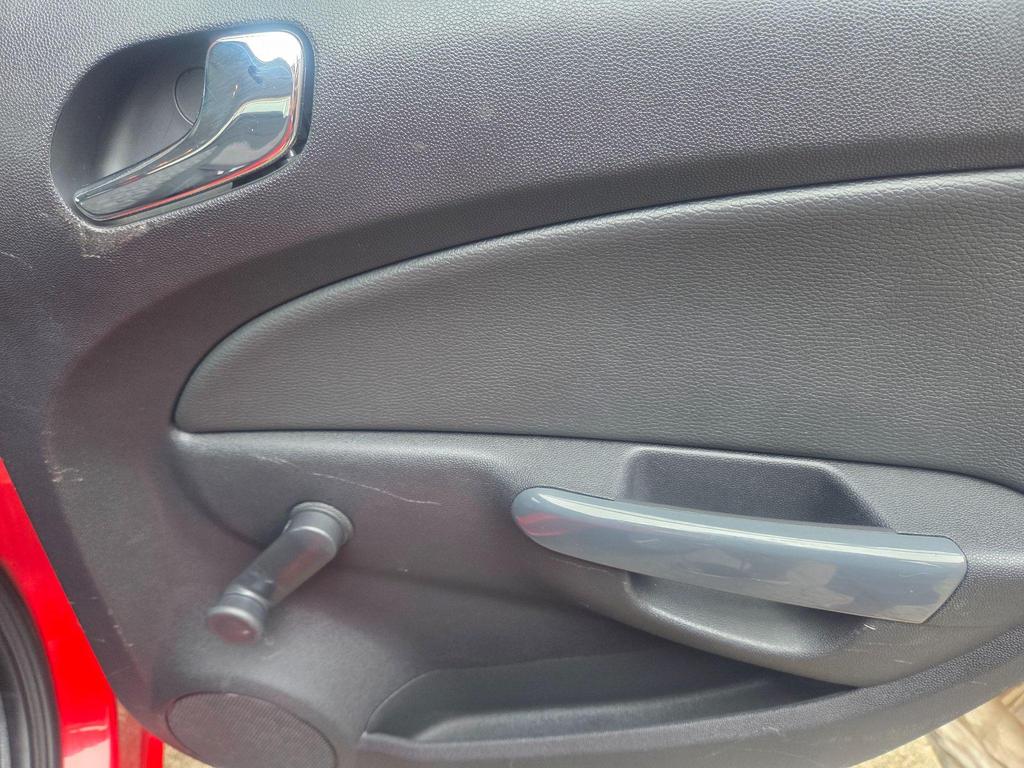 Vauxhall Corsa 1.7 CDTi EcoFLEX SE Euro 5 5dr