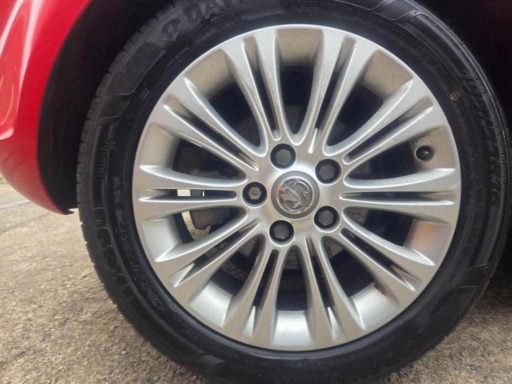 Vauxhall Corsa 1.7 CDTi EcoFLEX SE Euro 5 5dr