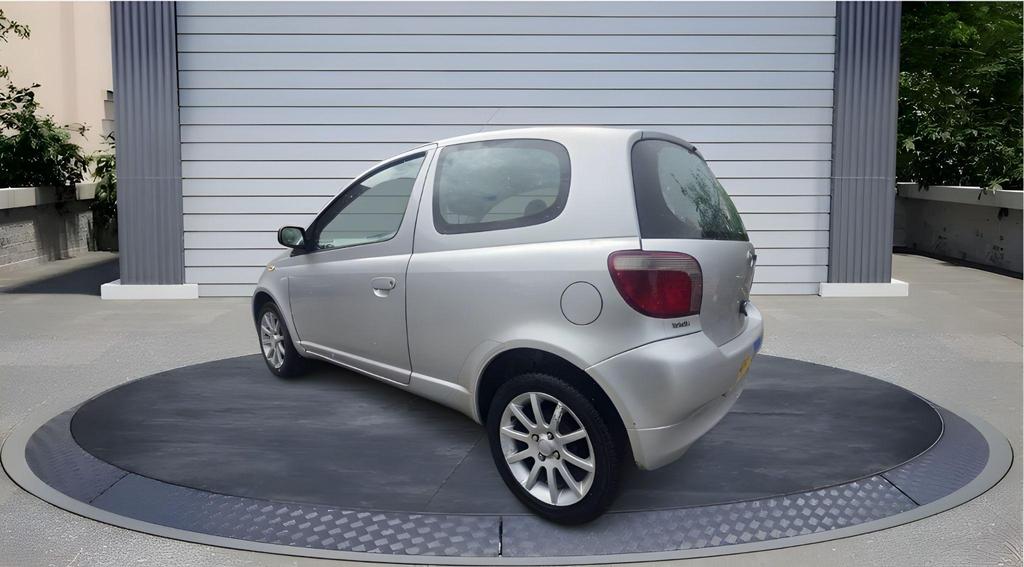 Toyota Yaris 1.0 VVT-i Colour Collection 3dr