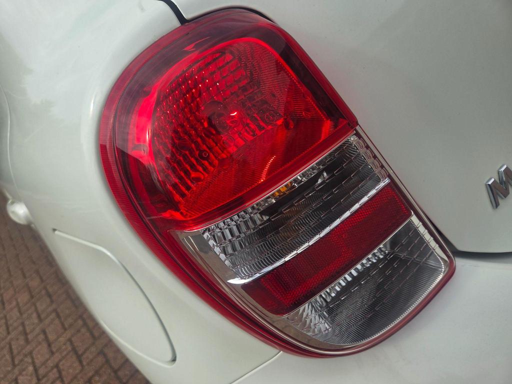 Nissan Micra 1.2 DIG-S Acenta CVT Euro 5 (s/s) 5dr (SNav)