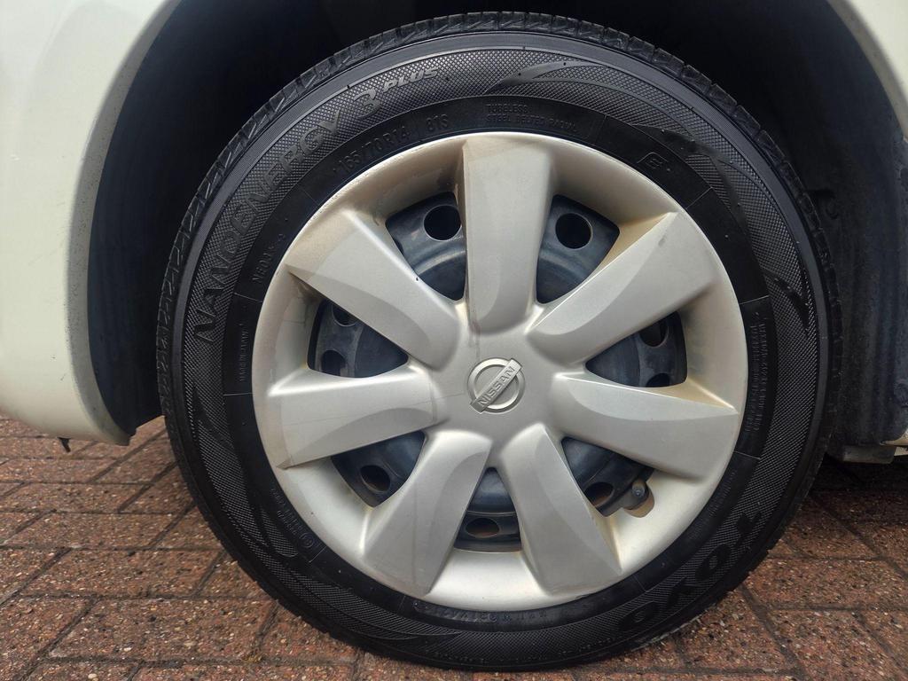 Nissan Micra 1.2 DIG-S Acenta CVT Euro 5 (s/s) 5dr (SNav)