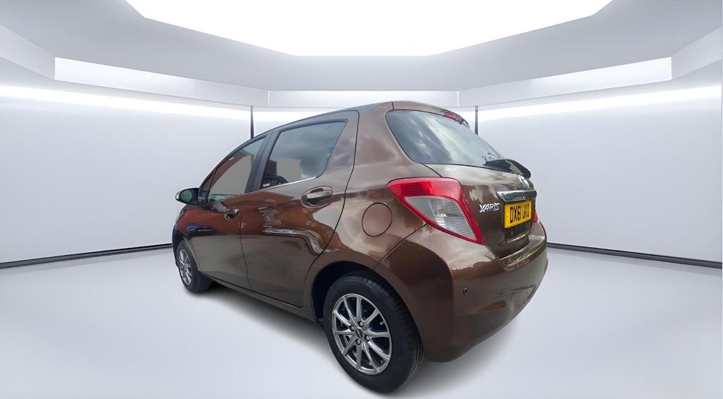 Toyota Yaris 1.33 Dual VVT-i TR Multidrive S Euro 5 5dr