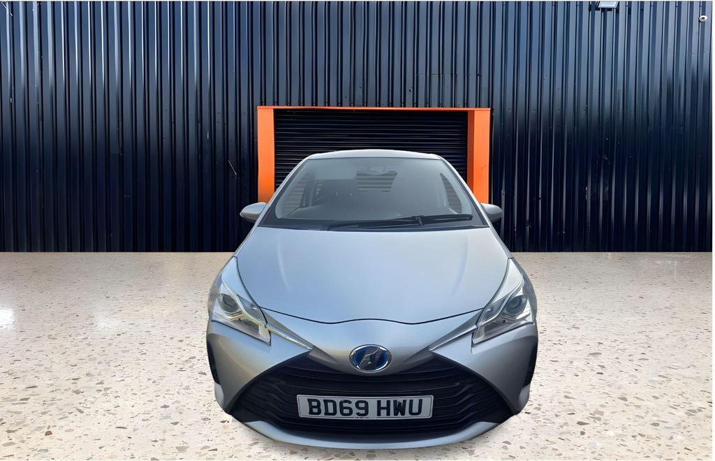 Toyota Yaris 1.5 VVT-i Icon CVT Euro 6 5dr