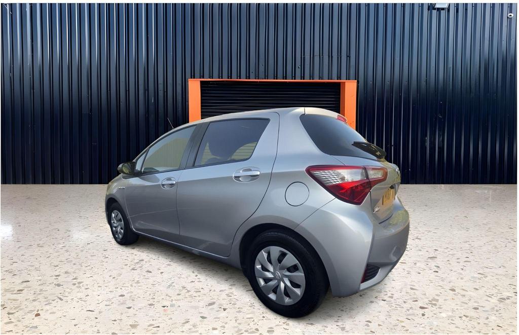 Toyota Yaris 1.5 VVT-i Icon CVT Euro 6 5dr