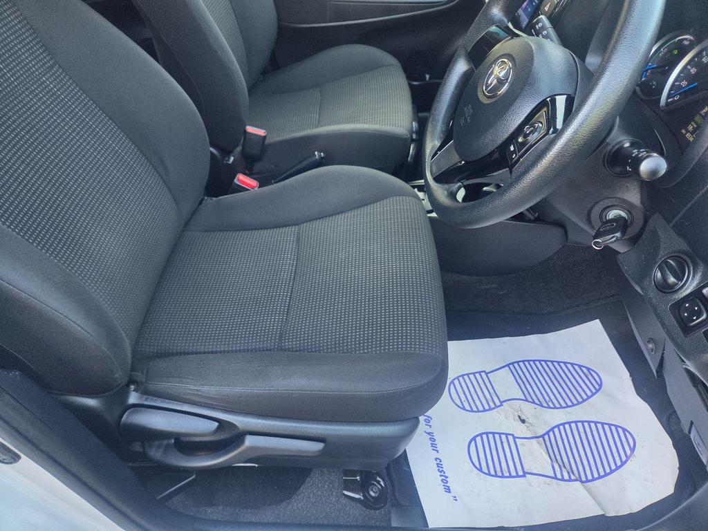 Toyota Yaris 1.5 VVT-i Icon CVT Euro 6 5dr