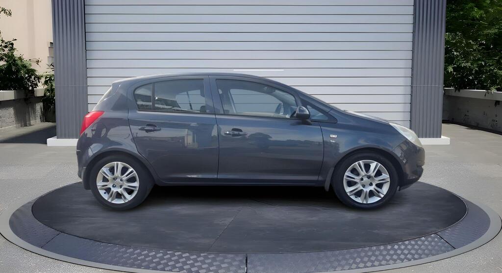 Vauxhall Corsa 1.2i 16v SE 5dr (a/c)