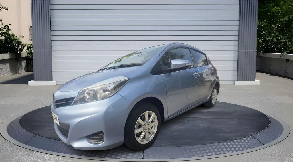 Toyota Yaris 1.33 Dual VVT-i Icon Multidrive S Euro 5 5dr