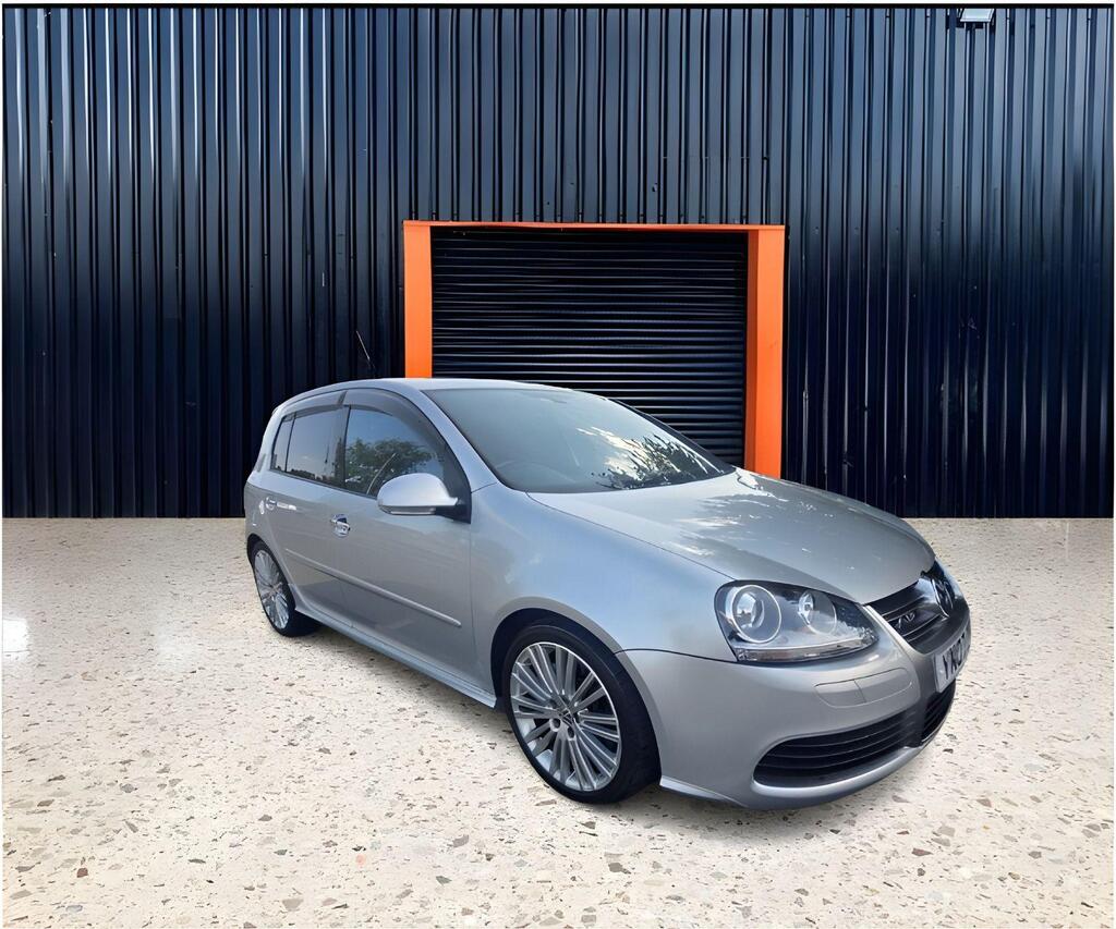 Volkswagen Golf 3.2 V6 R32 DSG 4Motion 5dr