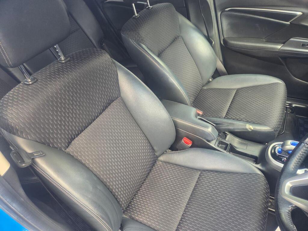 Honda Jazz 1.3 I-VTEC SE Navi CVT Euro 6 (s/s) 5dr