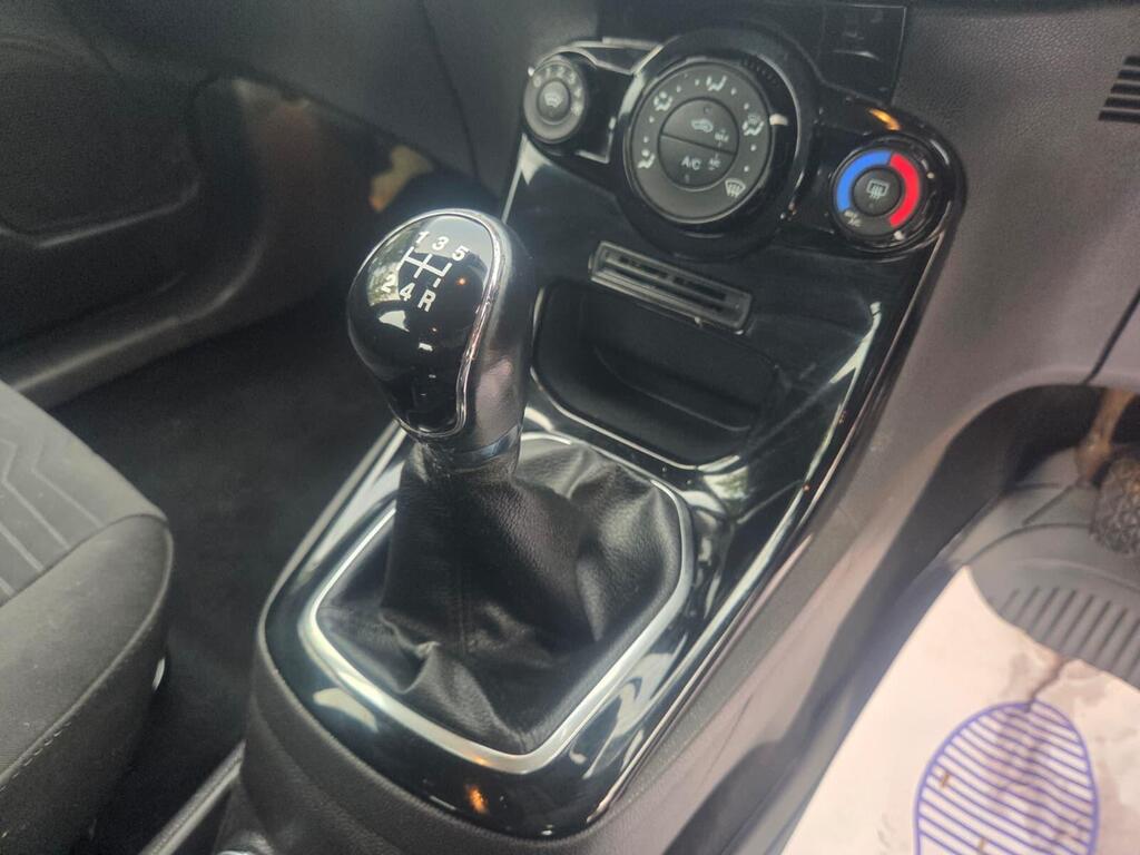 Ford Fiesta 1.25 Zetec Euro 5 5dr
