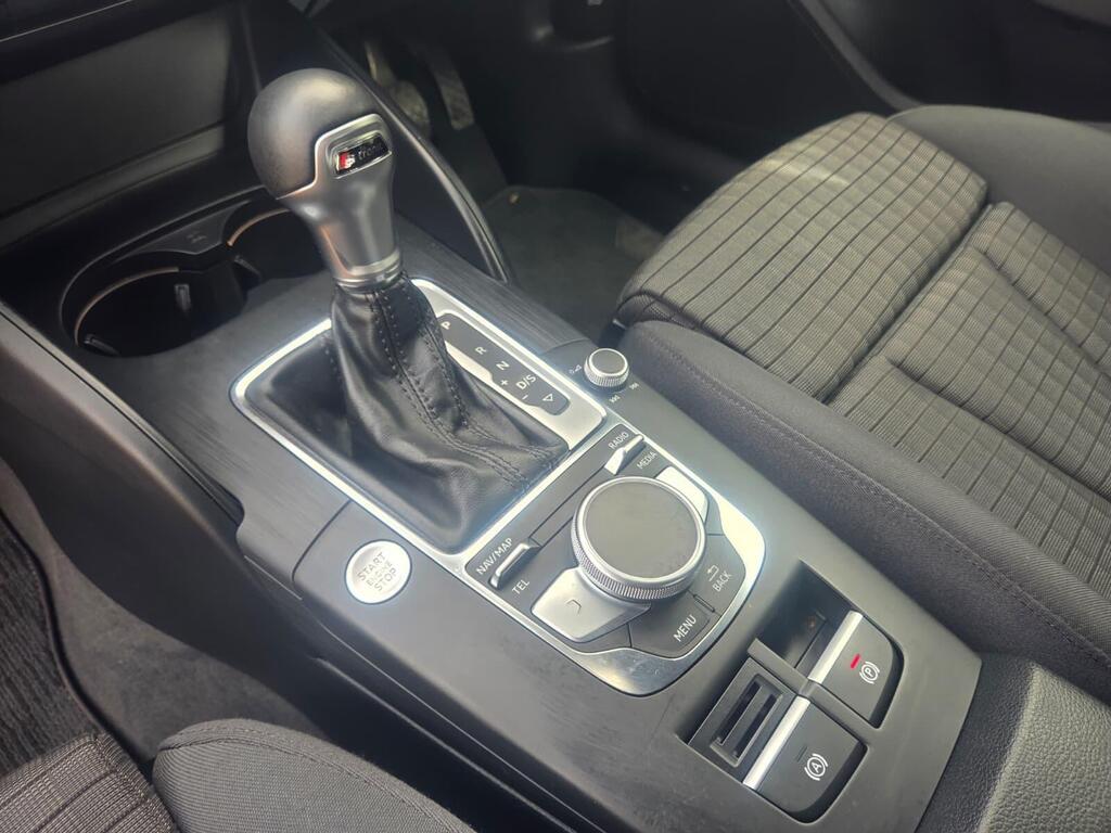 Audi A3 1.5 TFSI CoD 35 Sport Sportback 5dr Petrol S Tronic Euro 6 (s/s) (150 Ps)