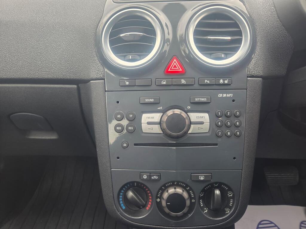 Vauxhall Corsa 1.4 16V SE Auto Euro 5 5dr