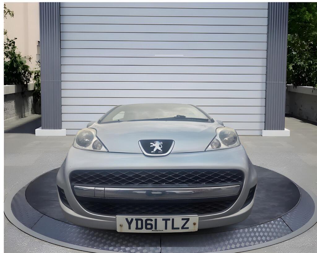 Peugeot 107 1.0 12V Urban Euro 5 3dr