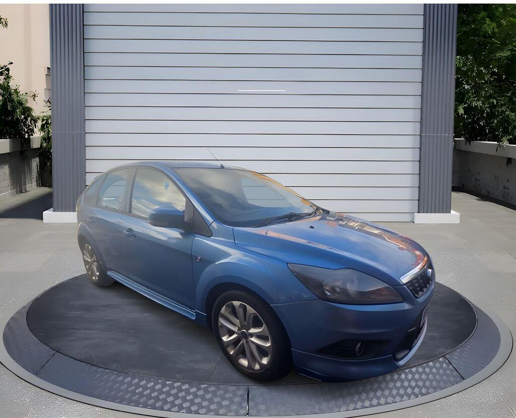 Ford Focus 1.6 Zetec S 5dr