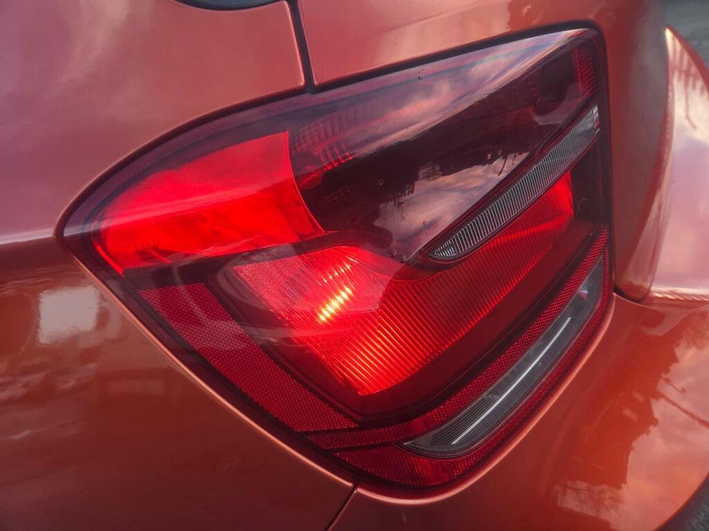 BMW 1 Series 2.0 120d Sport Euro 5 (s/s) 5dr