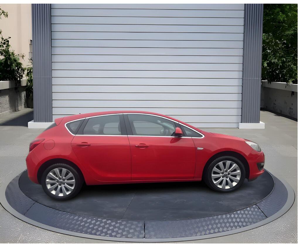 Vauxhall Astra 1.4 16v Tech Line Euro 5 5dr