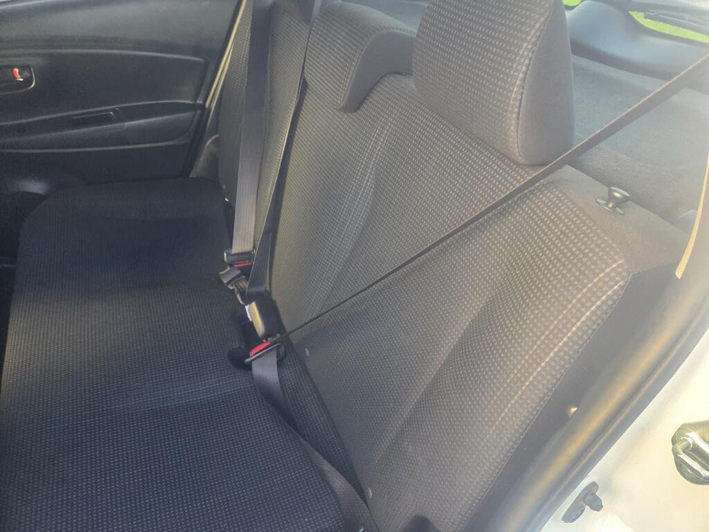 Toyota Yaris 1.5 VVT-i Icon CVT Euro 6 5dr