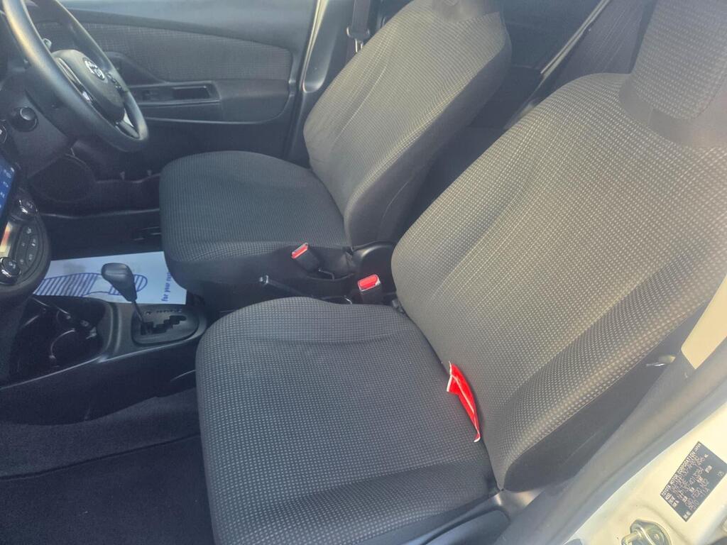 Toyota Yaris 1.5 VVT-i Icon CVT Euro 6 5dr