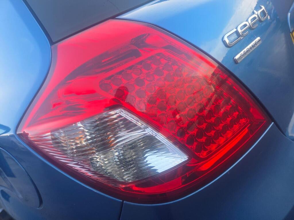 Kia Ceed 1.4 Strike Euro 4 5dr