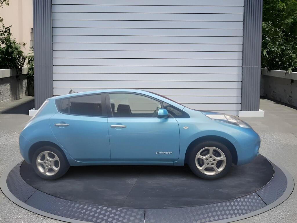 Nissan Leaf 24kWh Acenta Auto 5dr