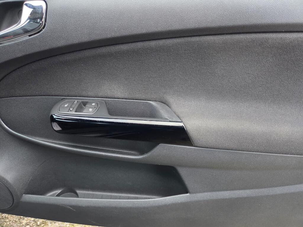 Vauxhall Corsa 1.2 16V Sting Euro 5 3dr