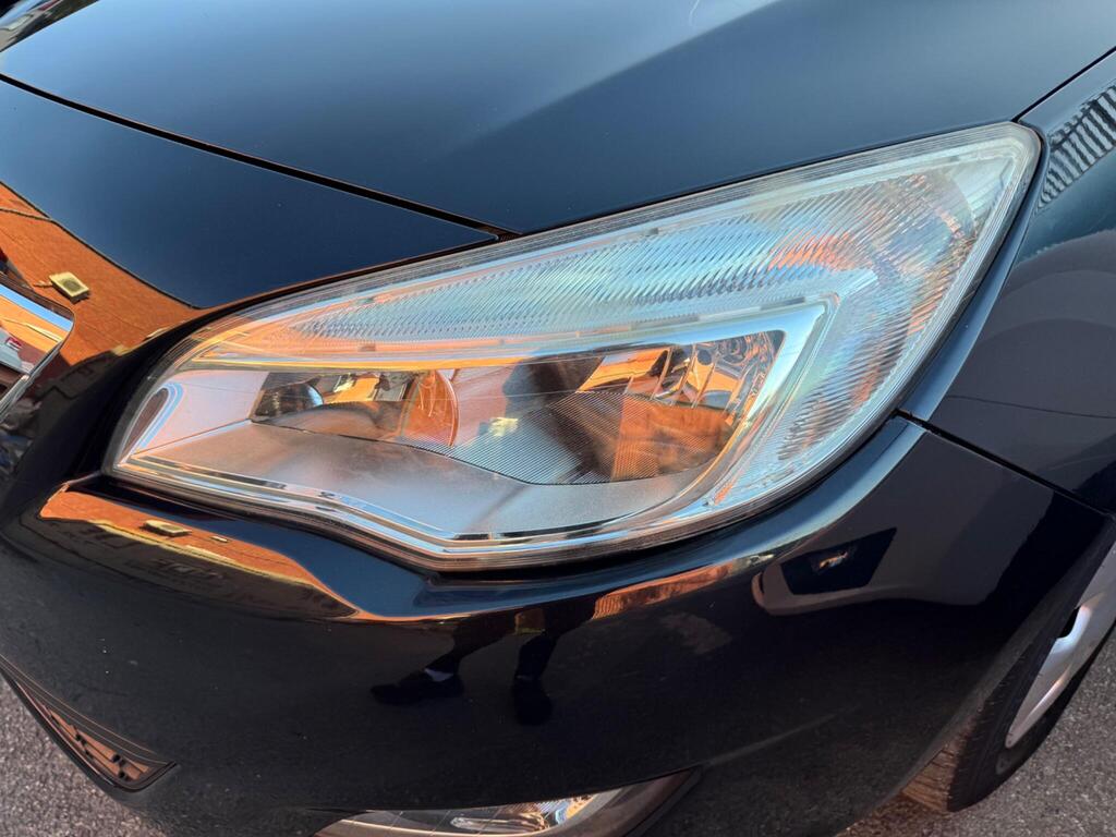 Vauxhall Astra 1.4 16v Exclusiv Euro 5 5dr