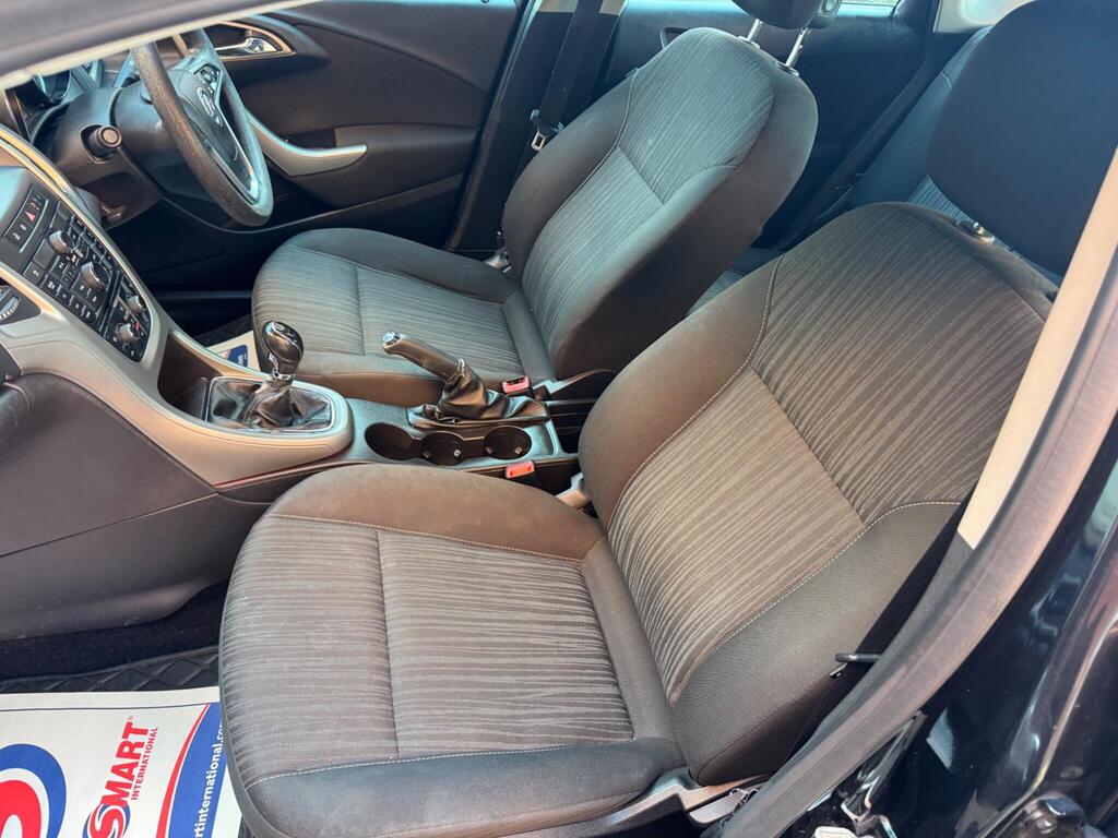 Vauxhall Astra 1.4 16v Exclusiv Euro 5 5dr