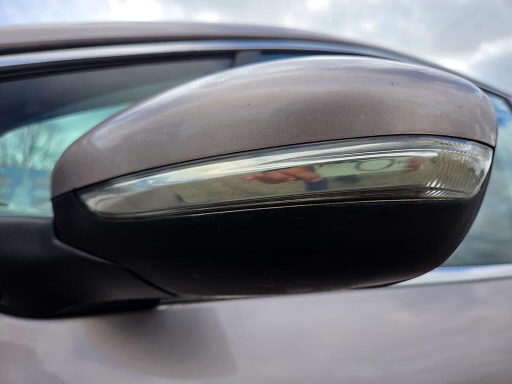 2013 Peugeot 208 1.4 HDi Allure Euro 5 5dr