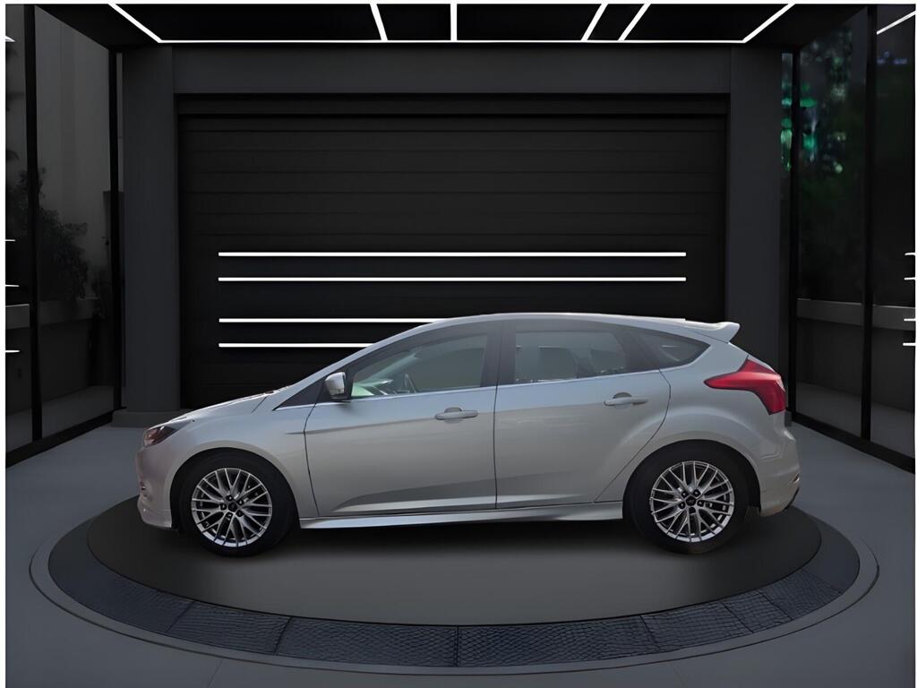 2013 Ford Focus 1.6 TDCi Zetec S Euro 5 (s/s) 5dr