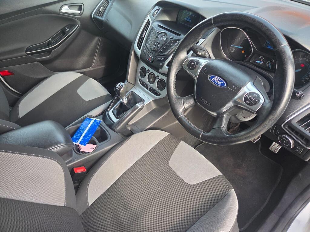 2013 Ford Focus 1.6 TDCi Zetec S Euro 5 (s/s) 5dr