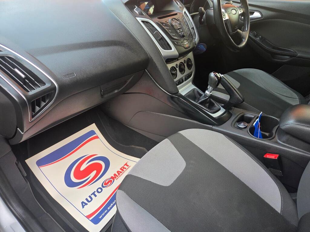 2013 Ford Focus 1.6 TDCi Zetec S Euro 5 (s/s) 5dr