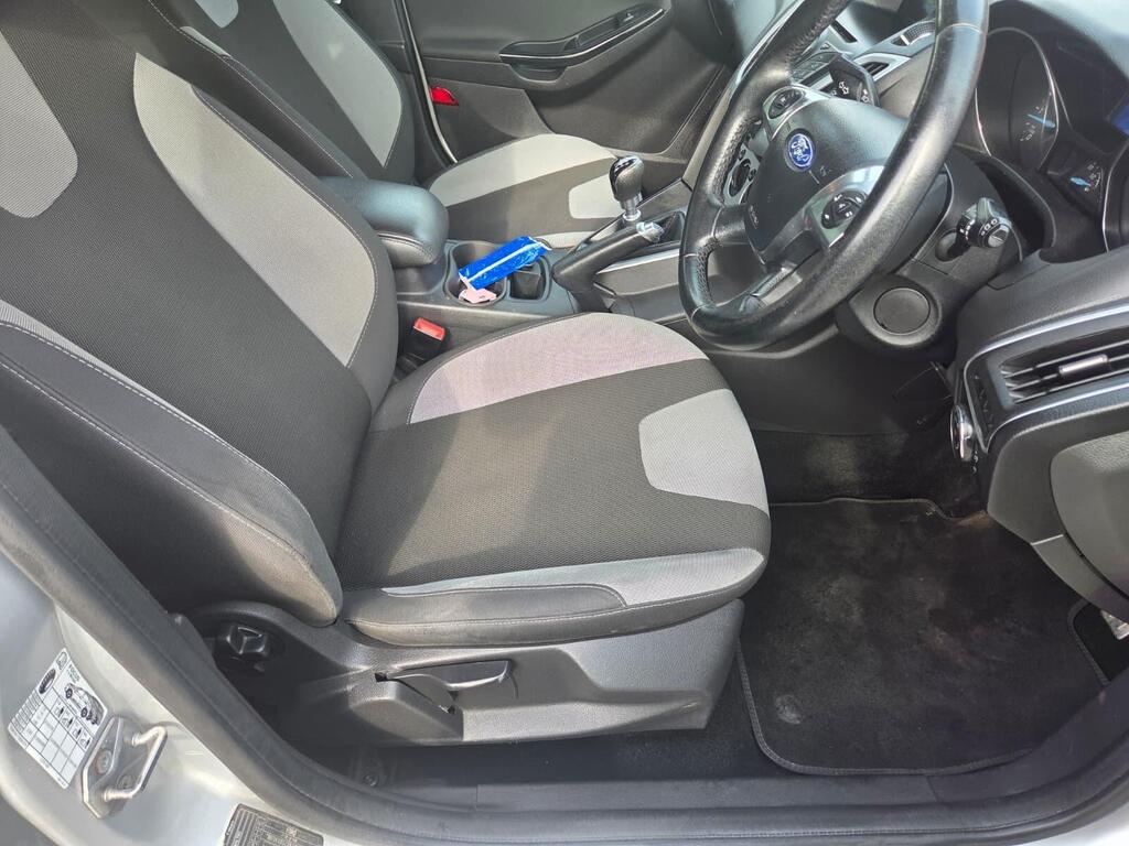 2013 Ford Focus 1.6 TDCi Zetec S Euro 5 (s/s) 5dr